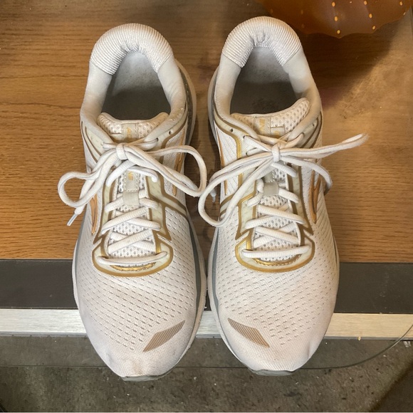 BROOKS WOMENS ADRENALINE GTS 20 RUNNING SHOES SZ 9 - Picture 4 of 7